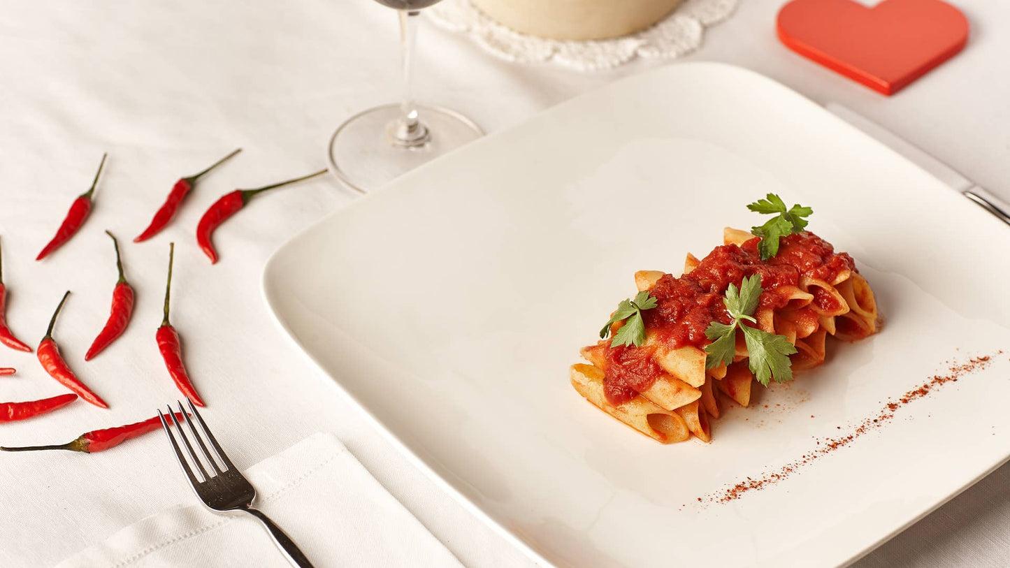 Passata Di Pomodoro Tomato Puree Tin by Italianavera